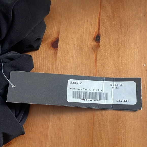 NEW Sympli Nuglimpse black tunic top - Picture 4 of 8